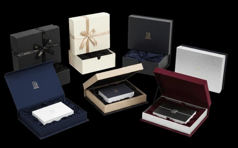 Rigid custom boxes representing order terms and proofs