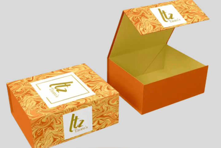 black rigid paper magnet gift packaging box